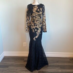 green emerald velvet dress Tessa